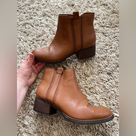 Sofft Shoes - Euro sofft boots • women’s size 10